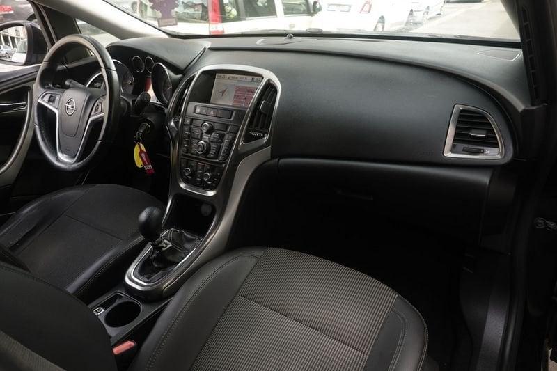 Opel Astra Opel Astra ST 1.4 Turbo Cosmo 140cv Active Select 103KW ANNO 2011
