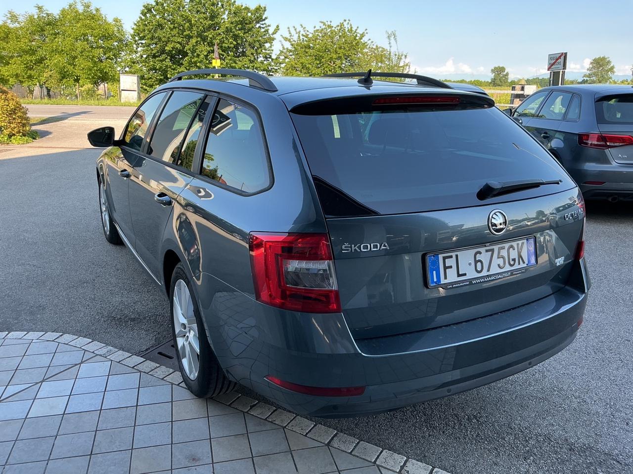 Skoda Octavia 1.6 Diesel Automatica Neopatentati