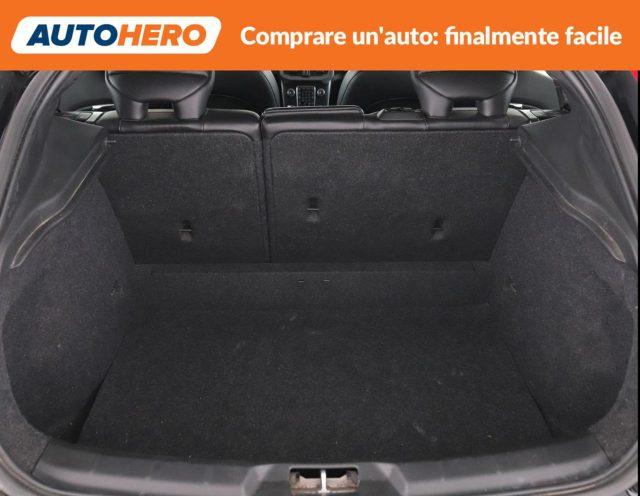 VOLVO V40 D2 R-design