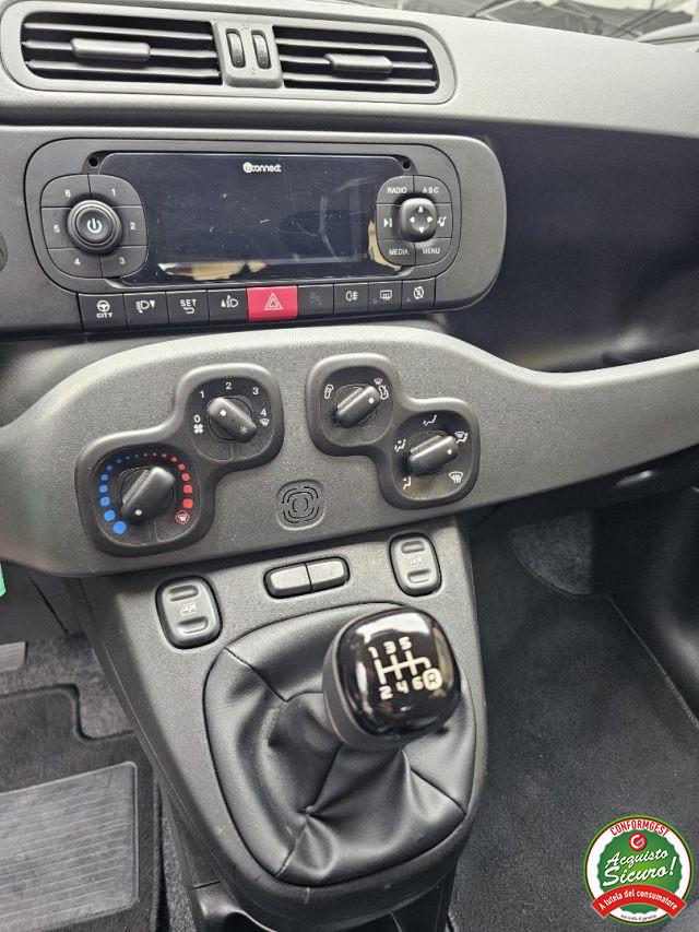 FIAT Panda 1.0 FireFly S&S Hybrid City Life UNICO PROP.