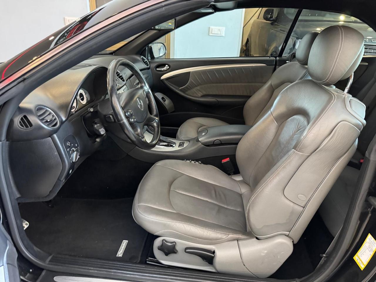 Mercedes-benz CLK 200 KOMPRESSOR TPS CAT CABRIO