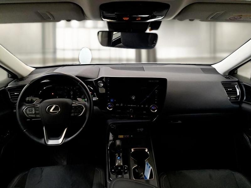 LEXUS NX Hybrid Business 4WD my22