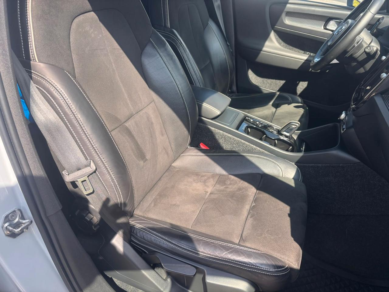 Volvo XC40 D3 R-design