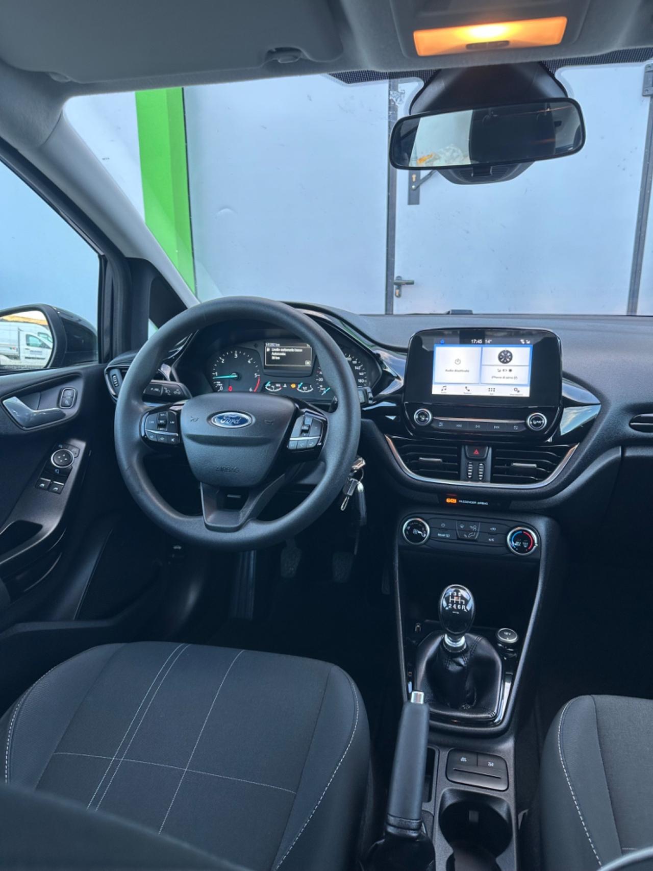 Ford Fiesta 1.5 TDCi 86cv ADATTA A NEOPATENTATI