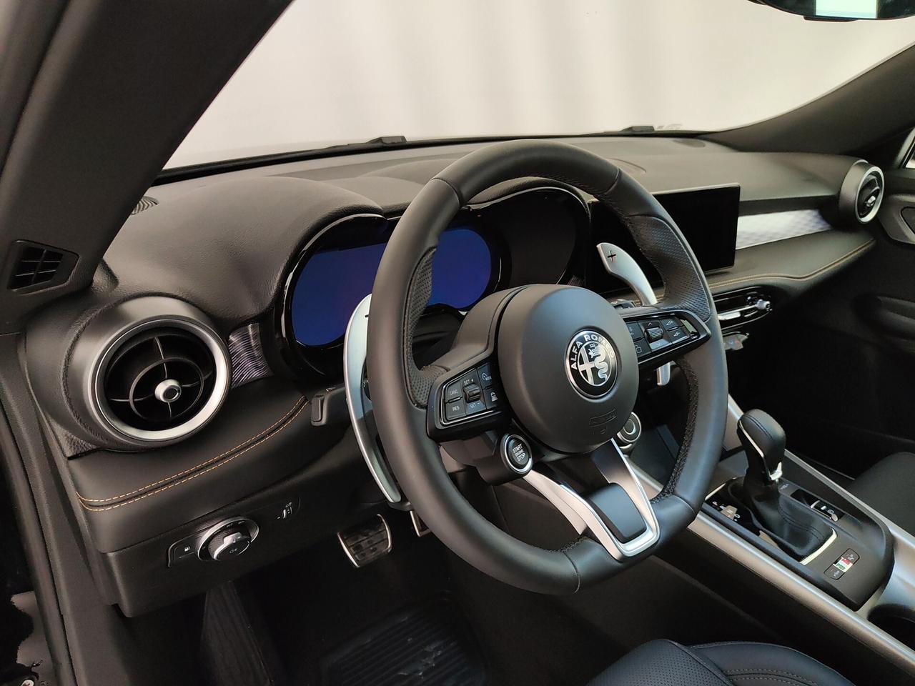 Alfa Romeo Tonale 1.3 280 CV PHEV AT6 Q4 Veloce
