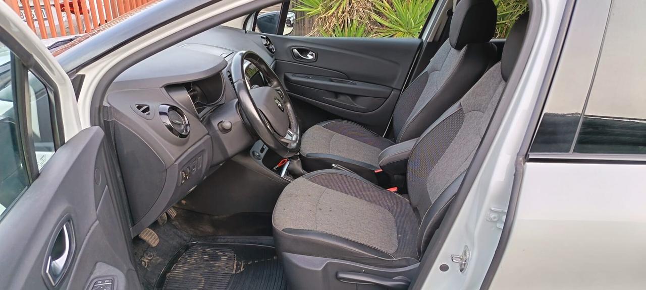 Renault Captur TCe 130 CV FAP Business