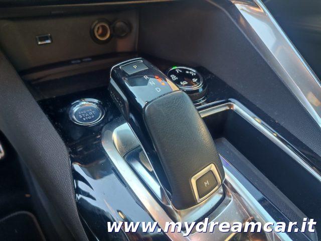 PEUGEOT 5008 BlueHDi 130 S&S EAT8 GT Line