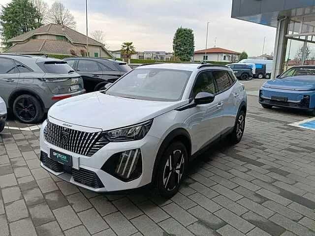 Peugeot 2008 1.2 TurboBenzina 100cv ALLURE KM ZERO