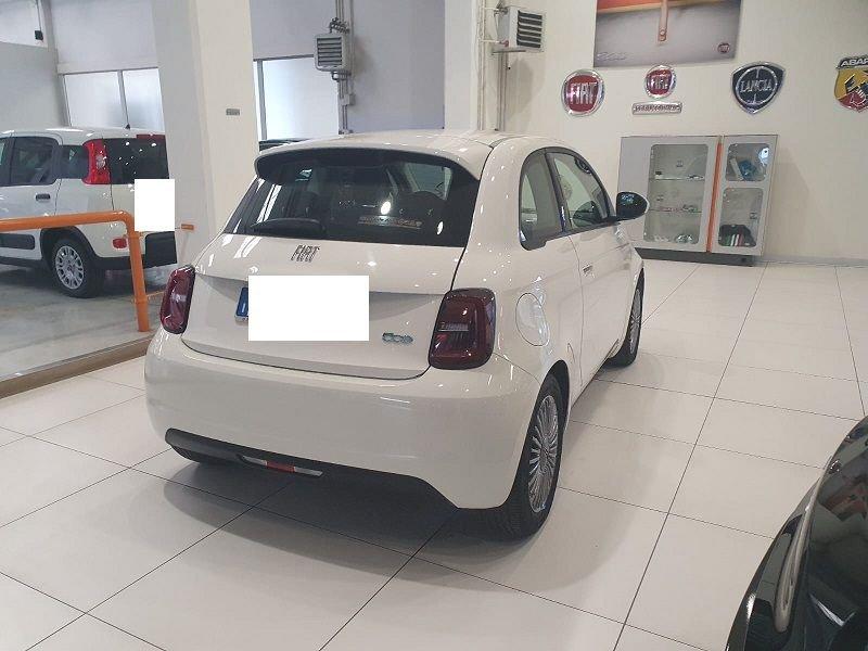 FIAT 500 Icon Berlina