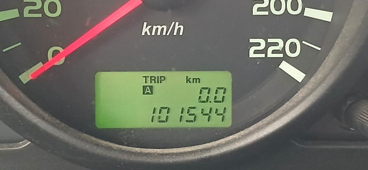 Pochi km Mitsubishi 1300 benzina neopatentati