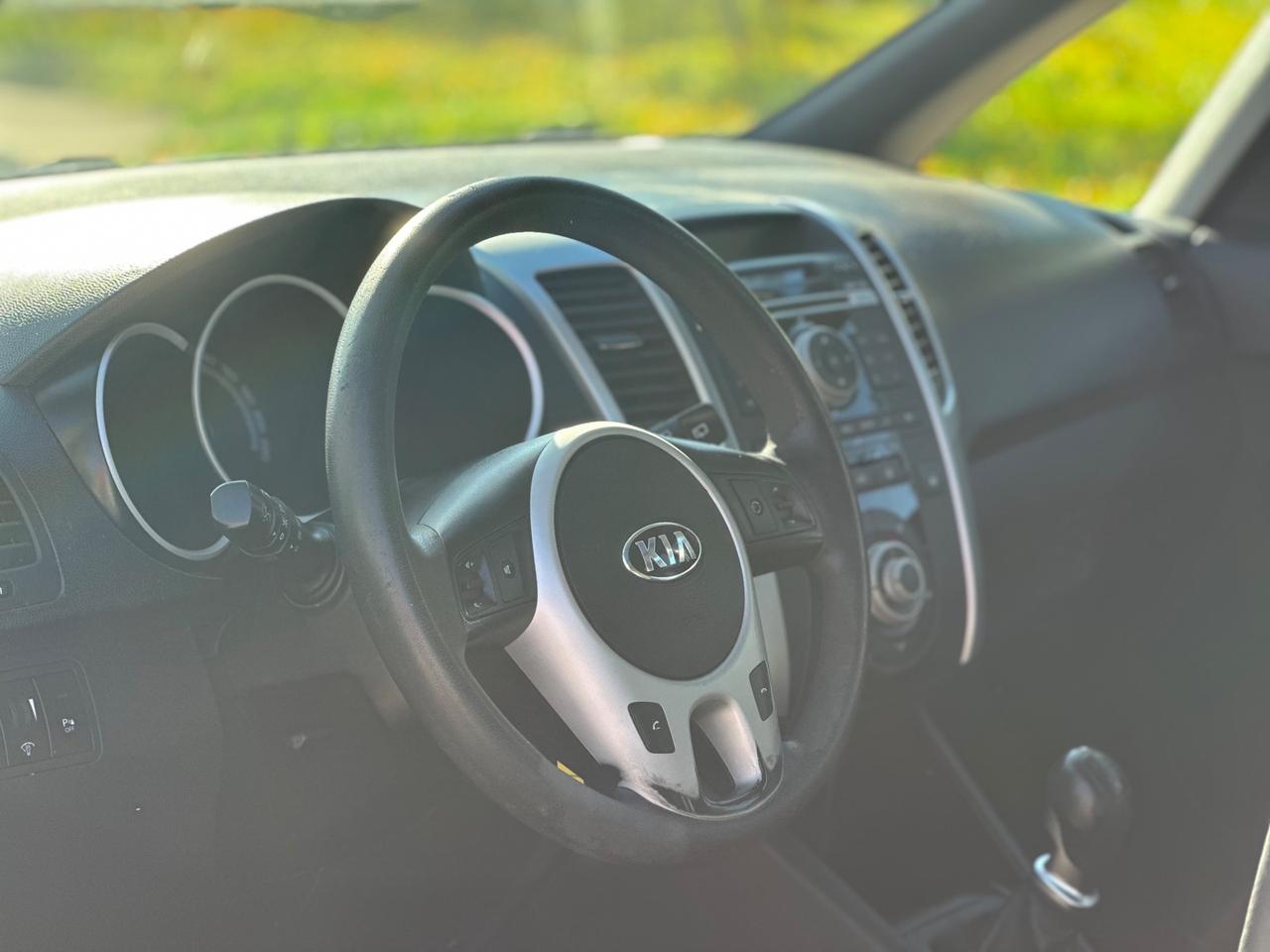 Kia VENGA 1.4 BENZINA 2013 - TETTO PANORAMICO