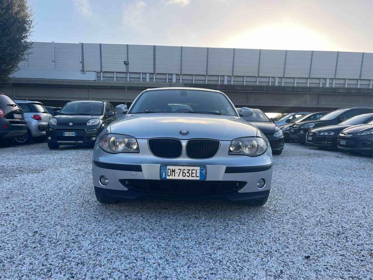 BMW 118 - 5 PORTE - ATTIVA