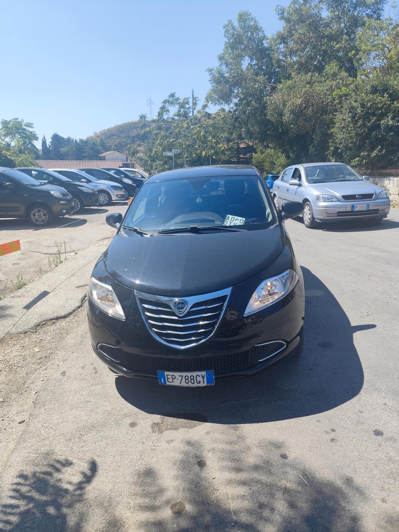 Lancia Ypsilon 1.3 MJT 16V 95 CV 5 porte S&S Gold