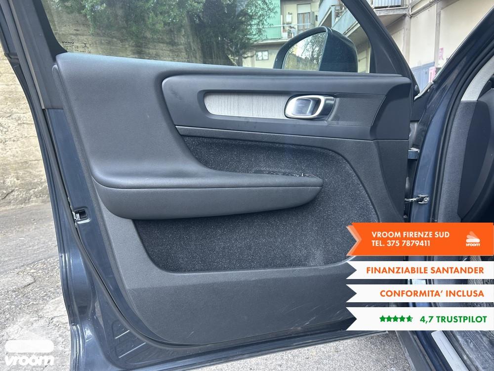 VOLVO XC40 (2017-->) XC40 D3 AWD Geartronic Ins...