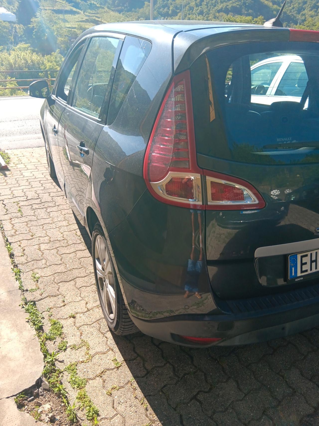 Renault Scenic Scénic X-Mod 1.5 dCi 110CV Luxe automatic