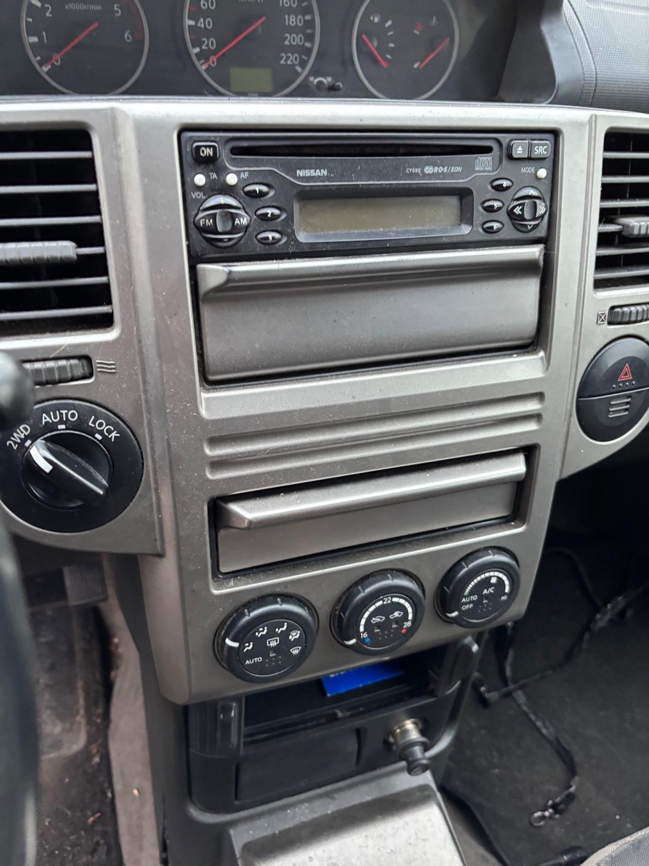 Nissan X-Trail 2.2 dCi Sport