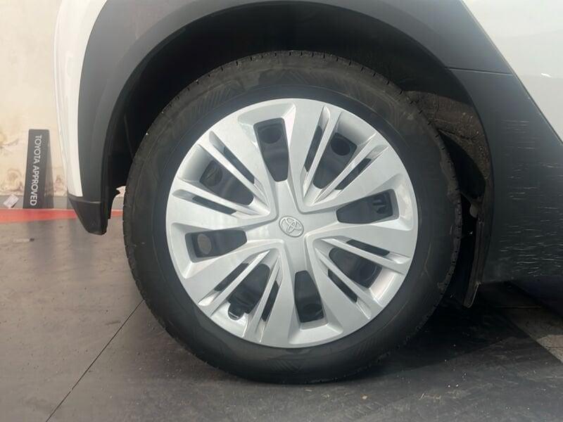 Toyota Aygo X 1.0B (72 CV) Active S-CVT