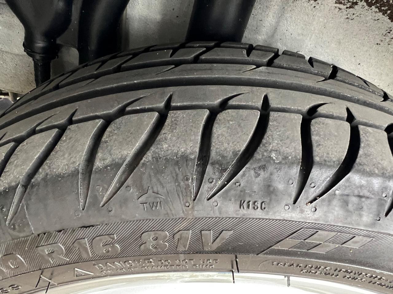 Volkswagen up! 1.0 75 CV 5p. high up!