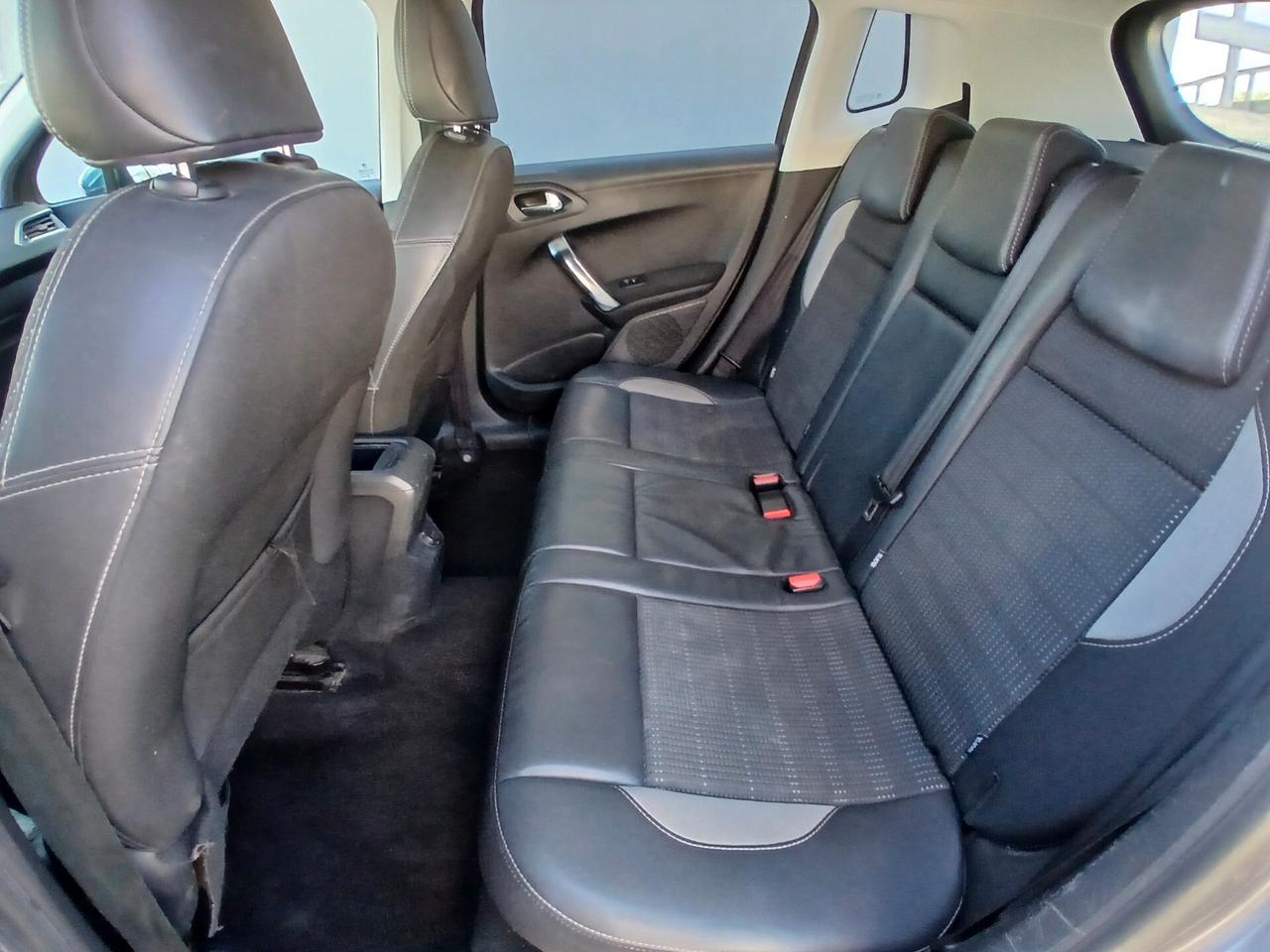 Peugeot 2008 100CV S&S Allure