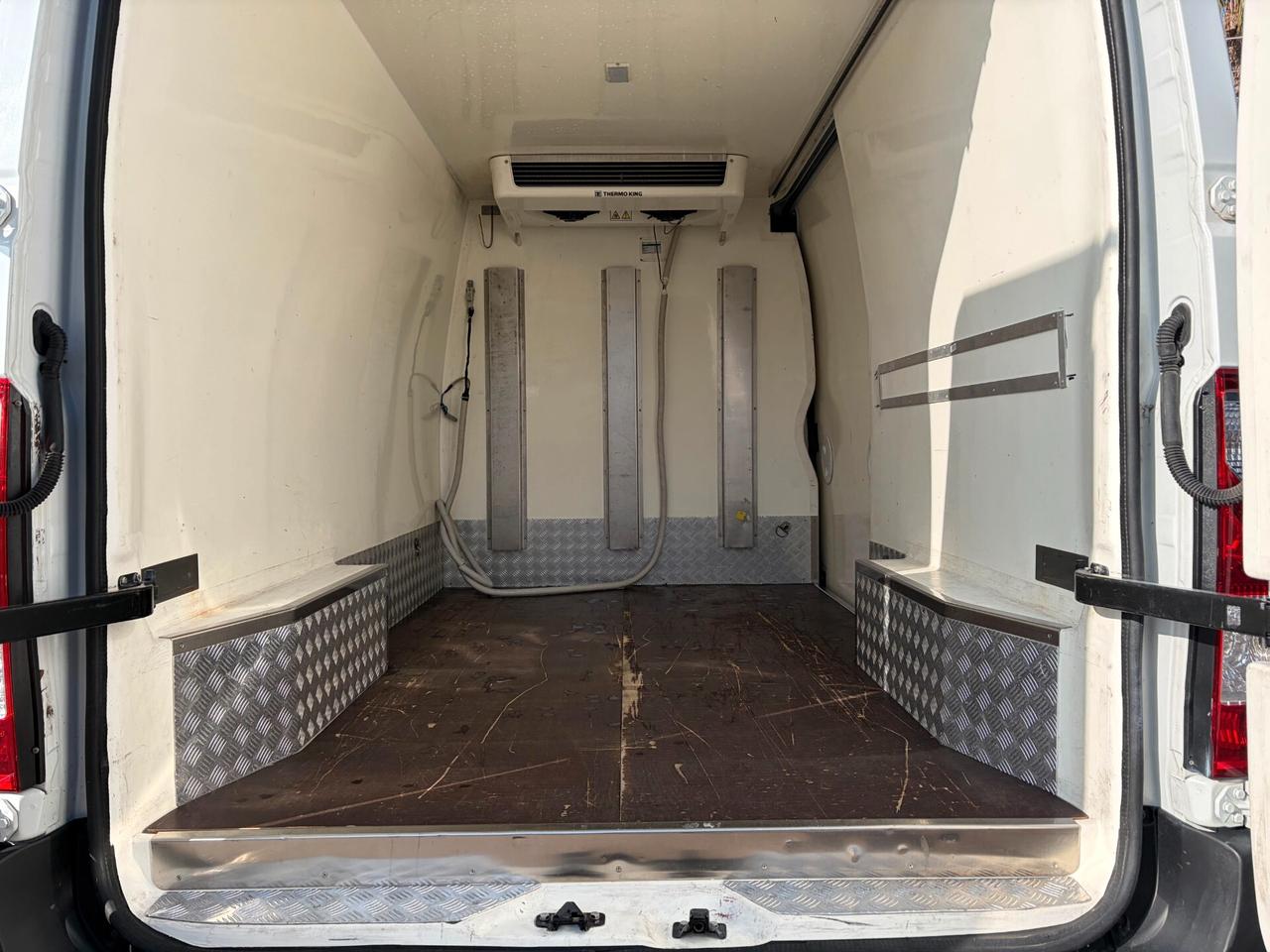 Renault Master T33 2.3 dCi/130 CV FRIGO (FNAX)