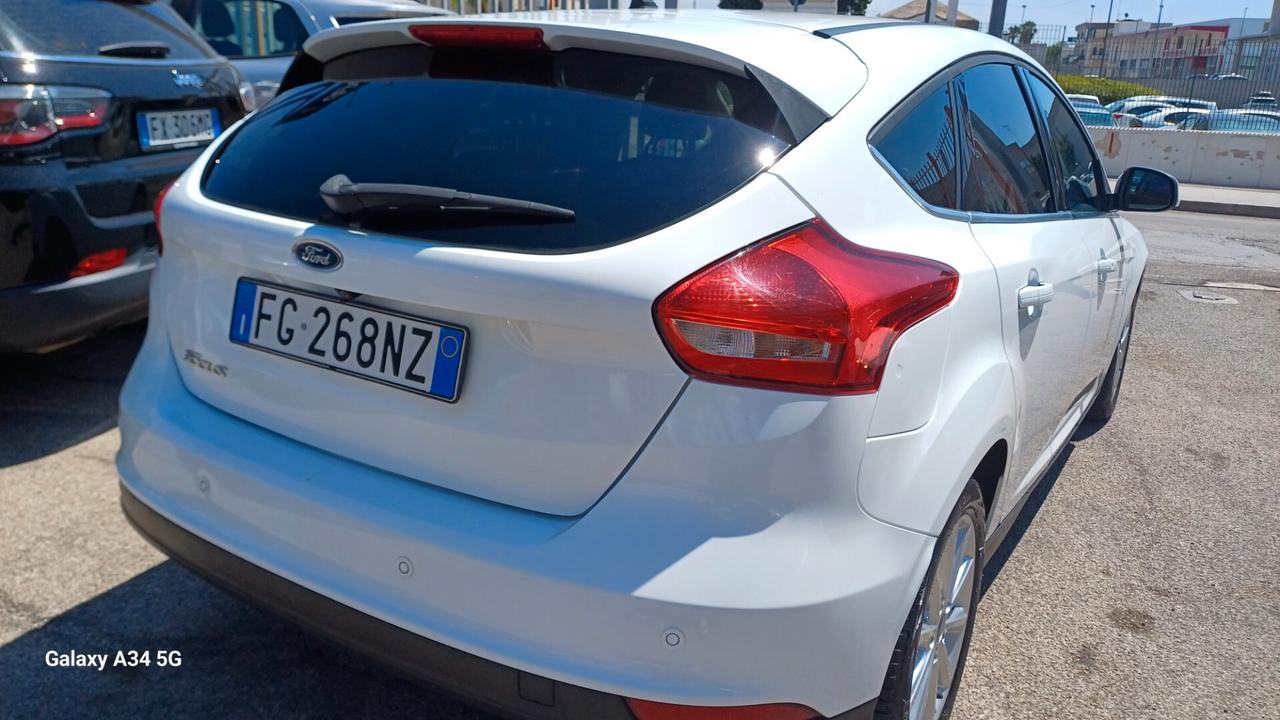 Ford Focus 1.5 TDCi 95 CV Titanium ok neopatentati