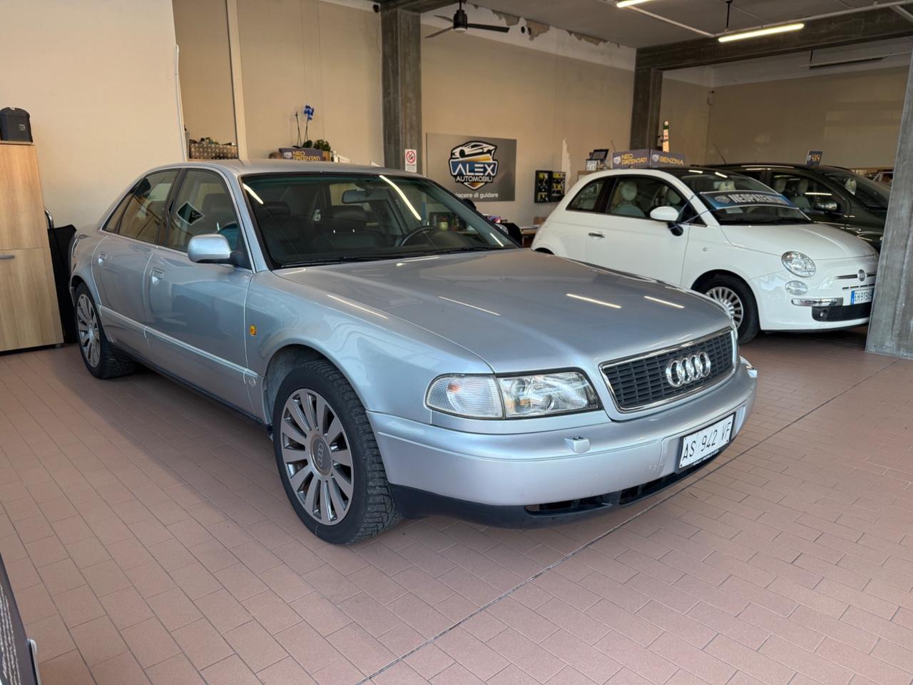 Audi A8 2.5TDI 150cv Manuale 6M