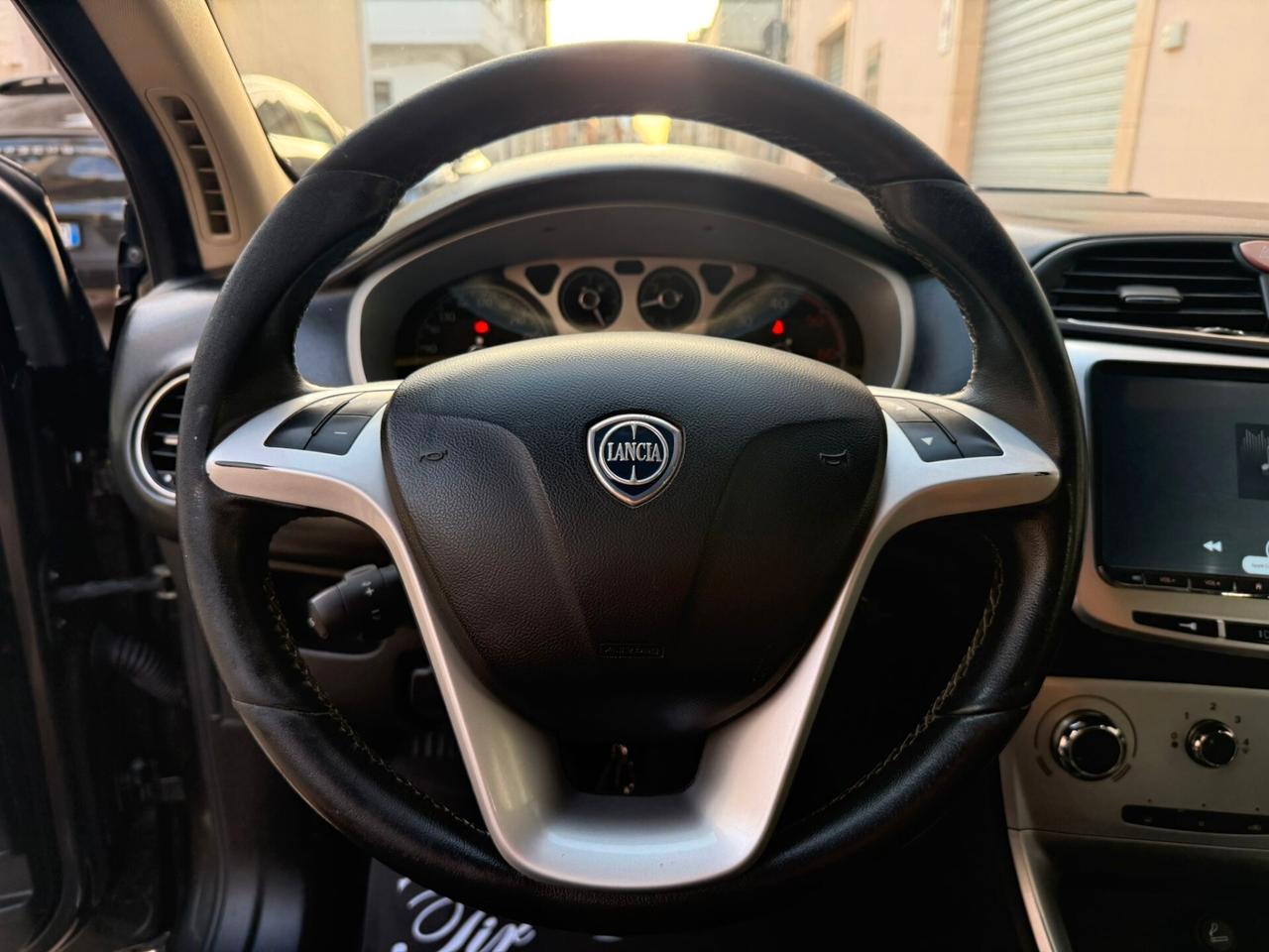 LANCIA DELTA PLATINO 1.6 MJT 120CV ALCANTARA NAVI CAM ANNO 2011