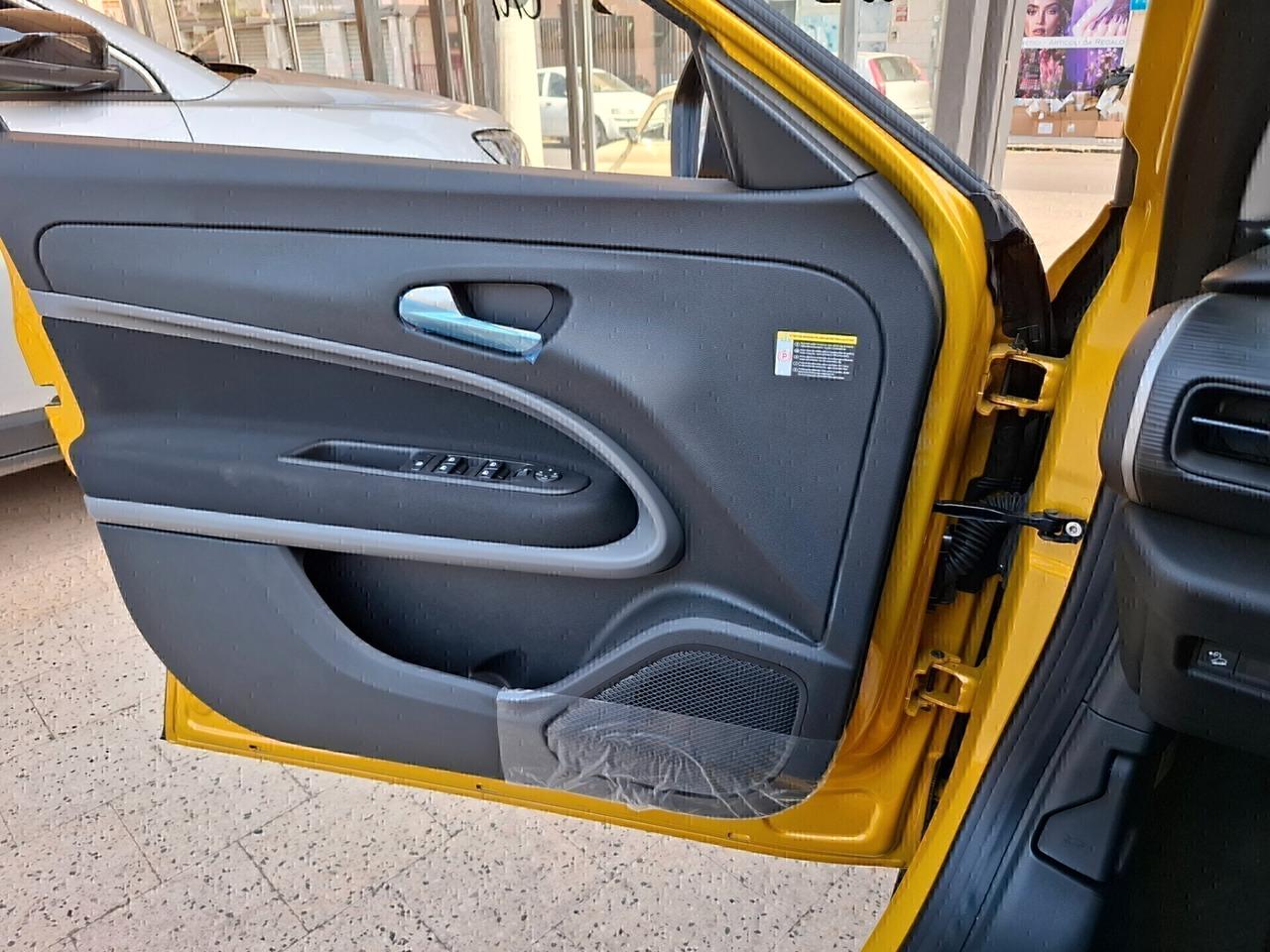 NUOVA JEEP AVENGER 1.2 BENZINA 1OO CV LONGITUDINE PLUS € 23900,00