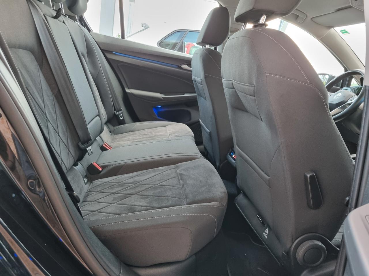 Volkswagen Golf VIII 2.0 tdi Style 115cv