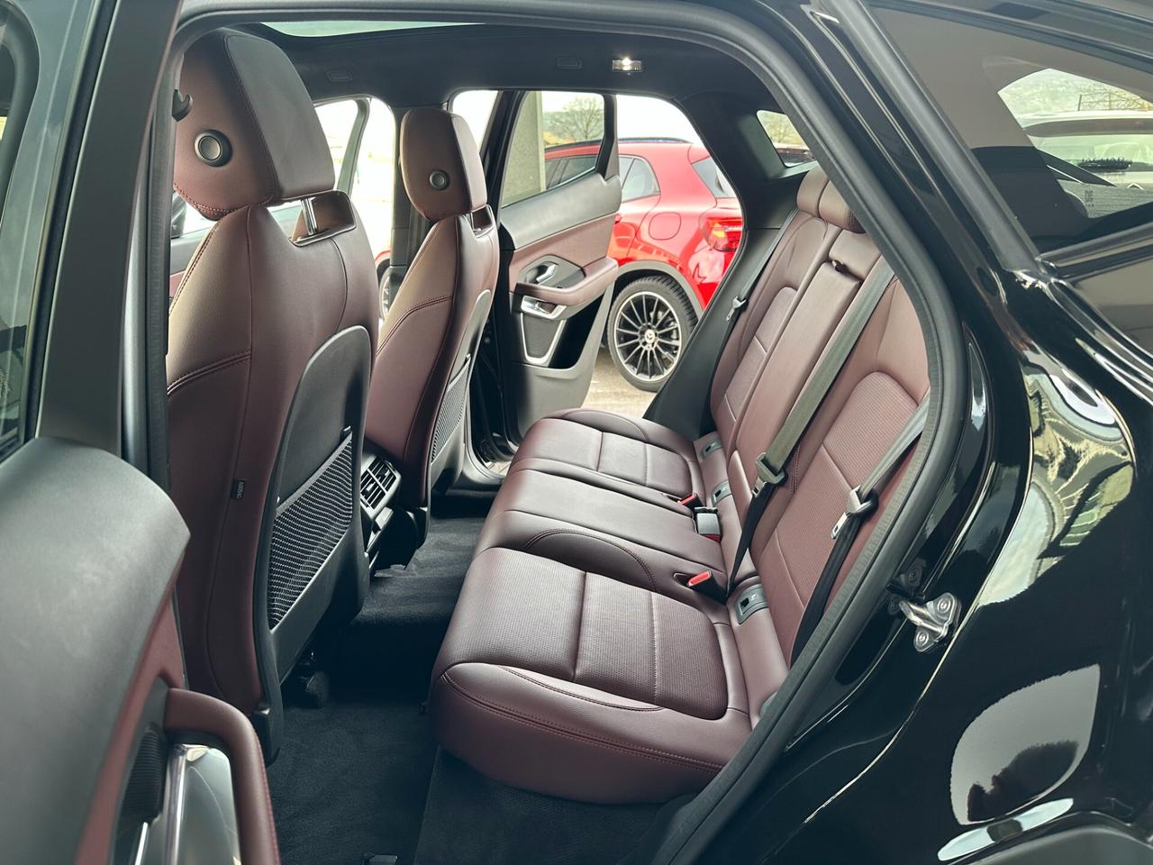 Jaguar E-Pace 2.0D I4 163 CV AWD Auto R-Dynamic S