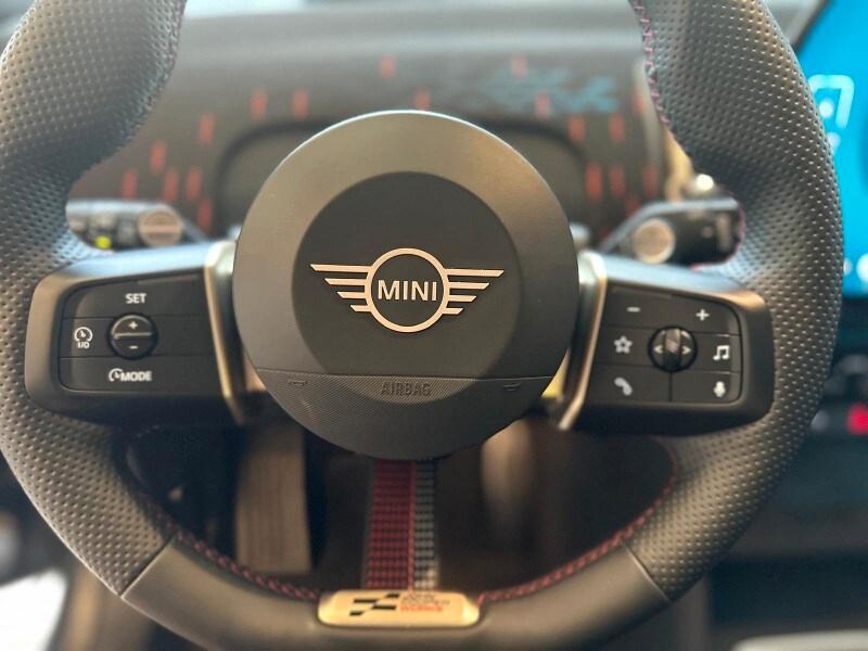 MINI Mini Countrym.(U25) Mini John Cooper Works...