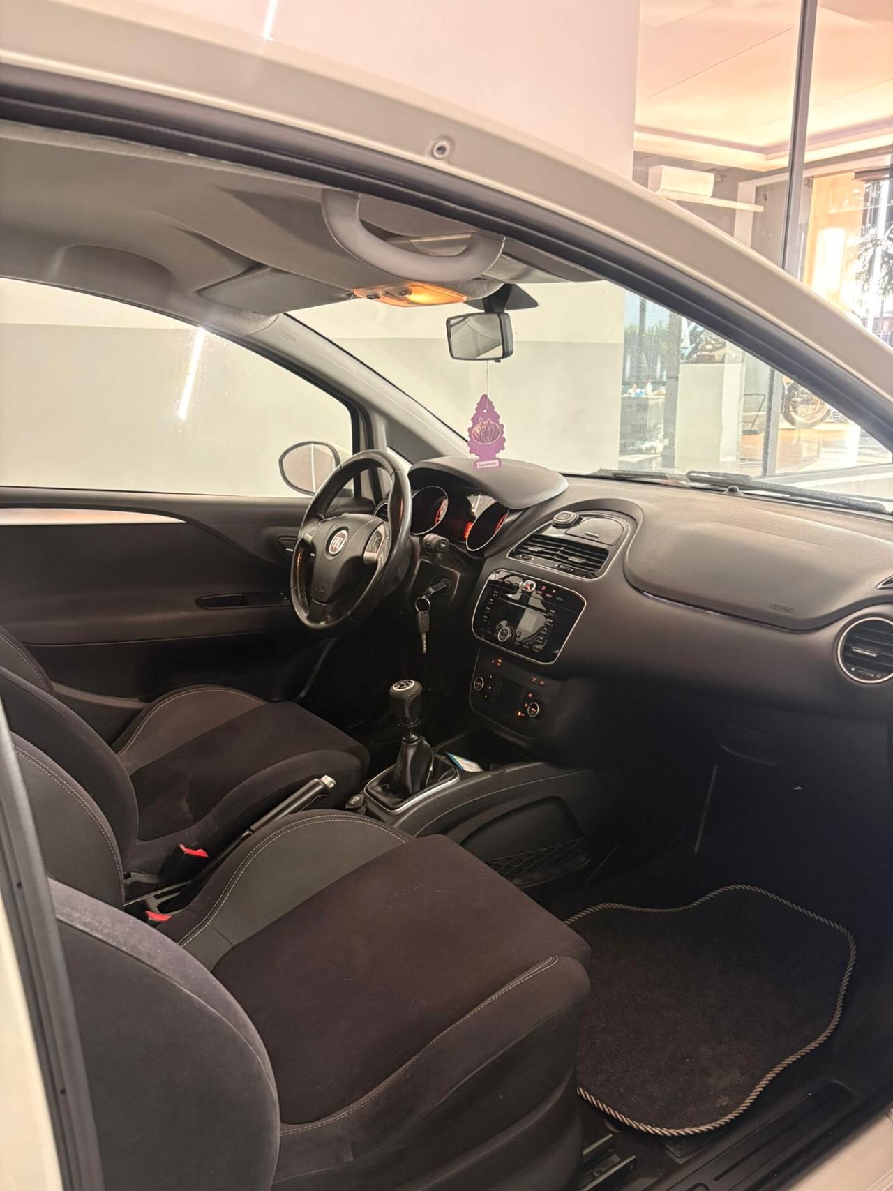 Fiat Punto 1.4 S&S 8V 3 porte Lounge