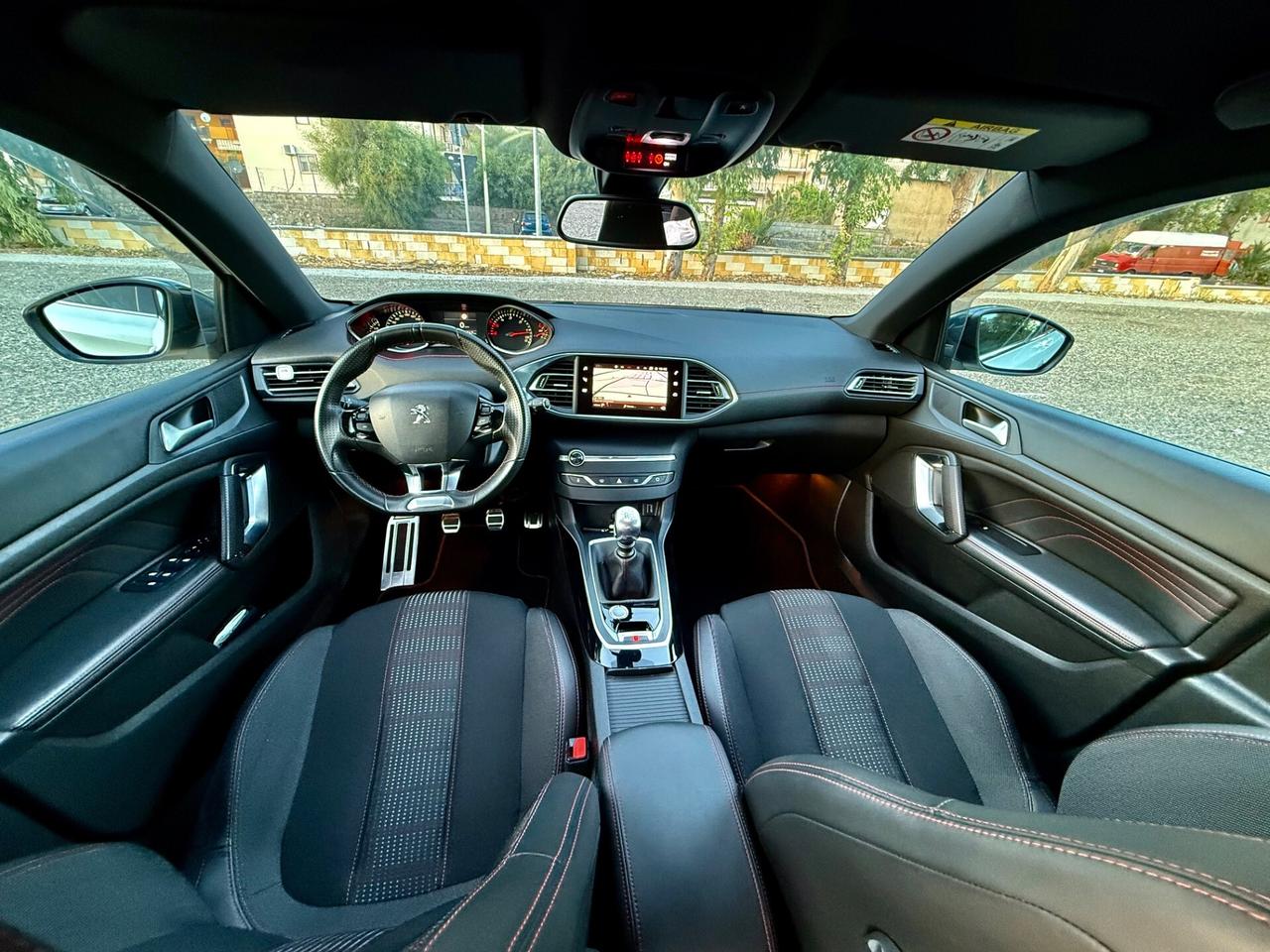 PEUGEOT 308 BlUE HDi 130 S&S GT LINE
