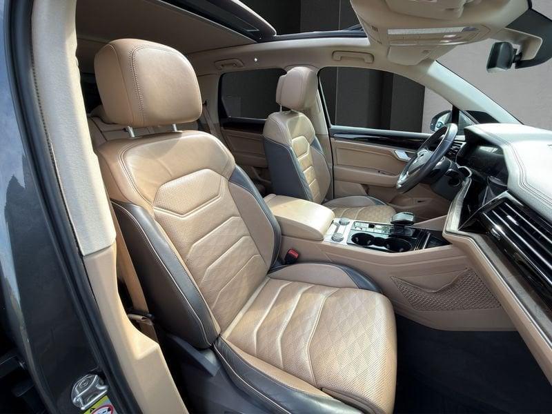 Volkswagen Touareg 3.0 V6 TDI SCR 210kW Advanced