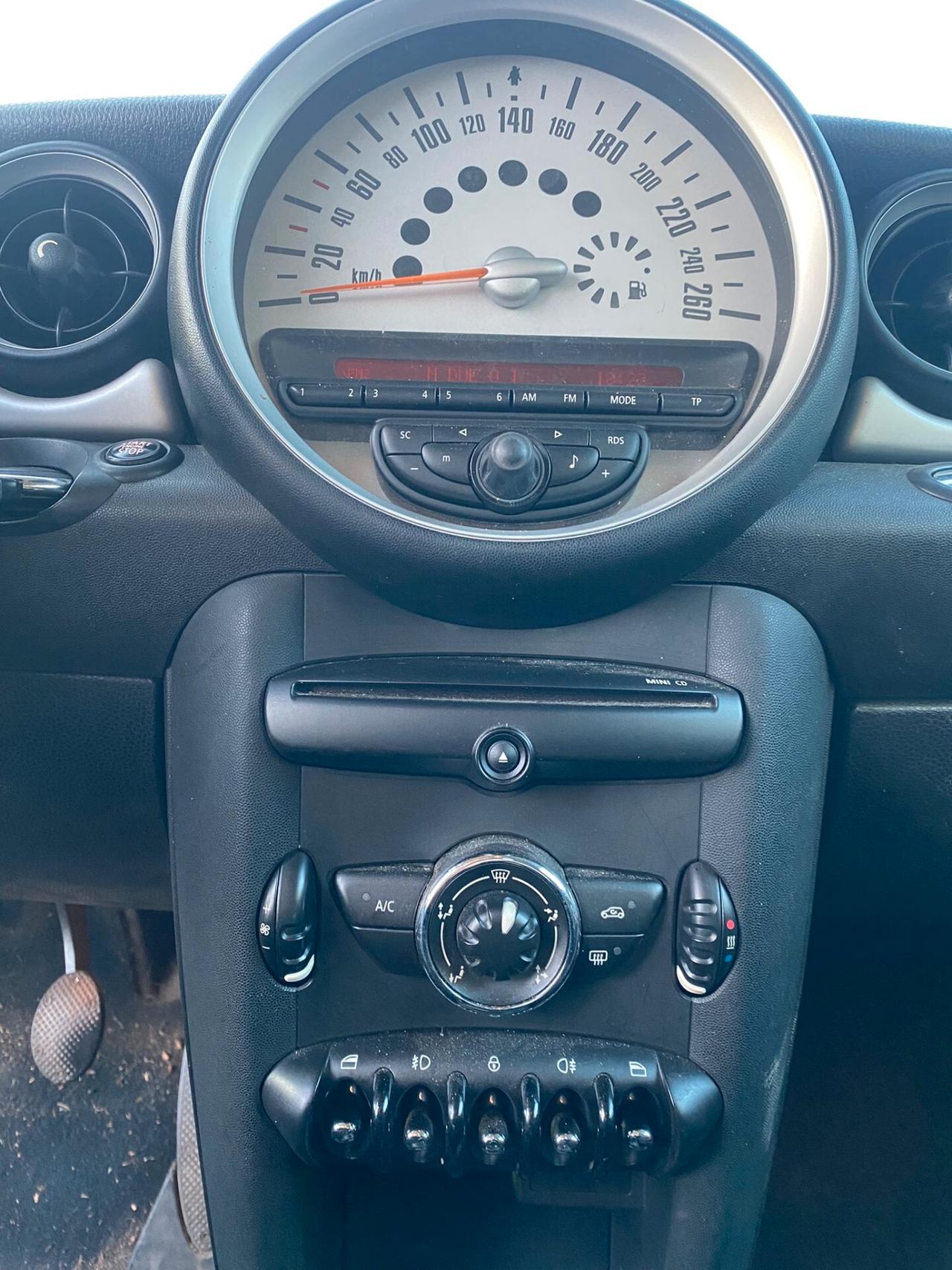 Mini Cooper D Clubman 1.6 16V