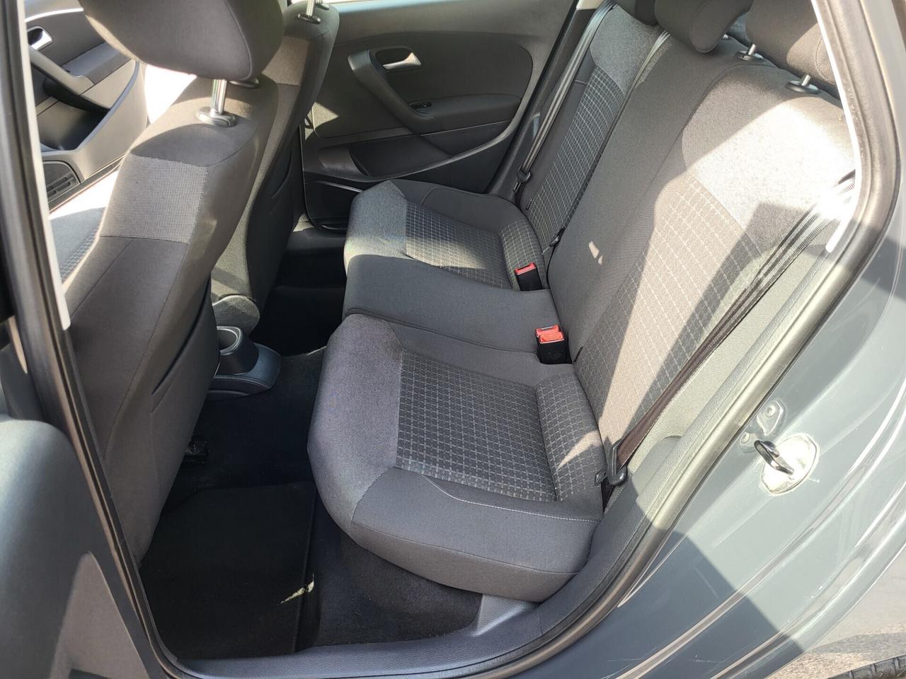 VOLKSWAGEN POLO 1,4 TDI-EURO 6B-FOTO 3 REVISIONI