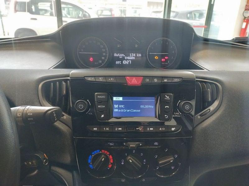 Lancia Ypsilon Ypsilon 1.0 FireFly 5 porte S&S Hybrid Silver