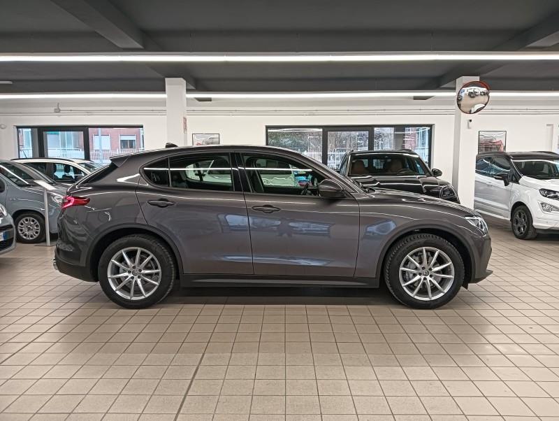 ALFA ROMEO Stelvio Stelvio 2.2 Turbodiesel 190 ...