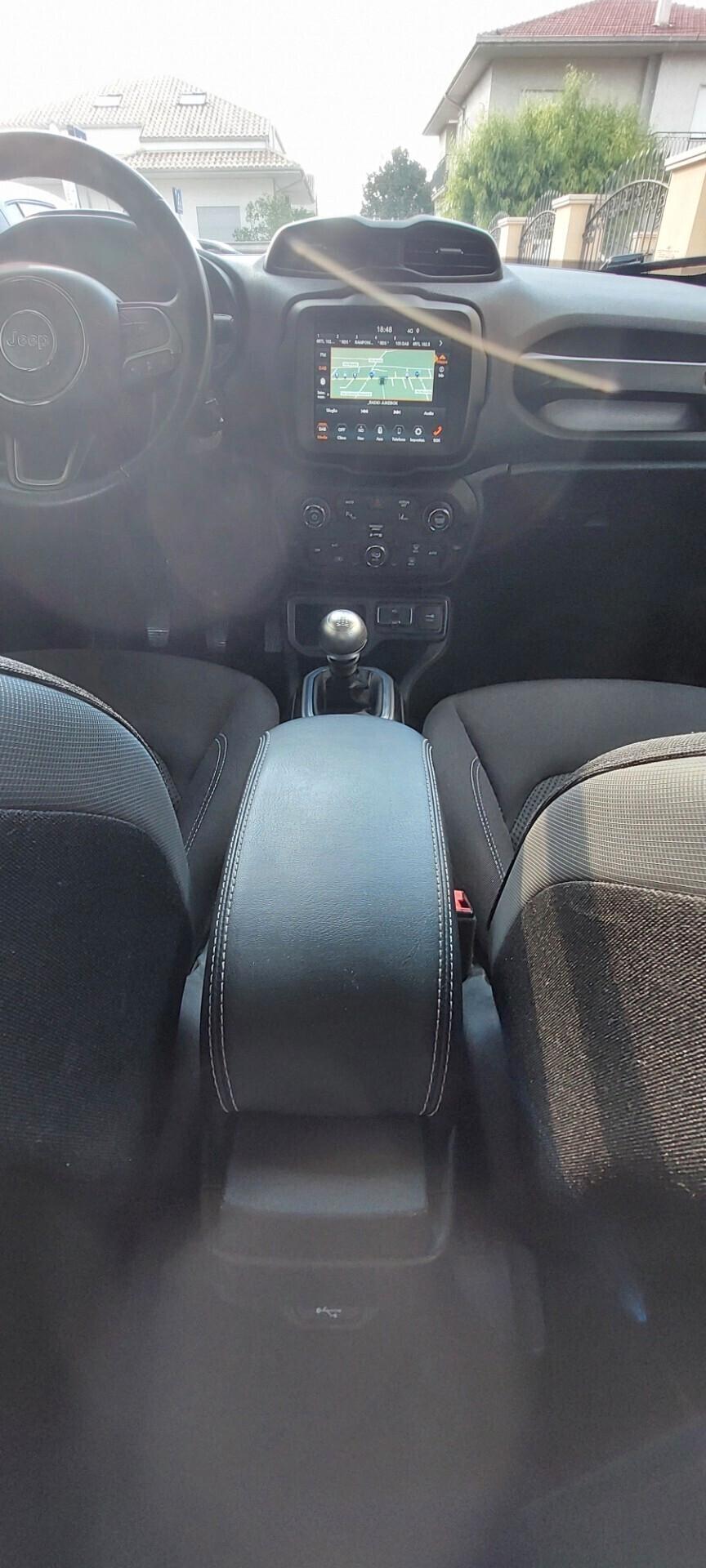 JEEP RENEGADE 1,0 T3 120 CV LIMITED NAVI CRUISE LEGA SENSORI STRAFULL MOTORE NUOVO APPENA FATTO