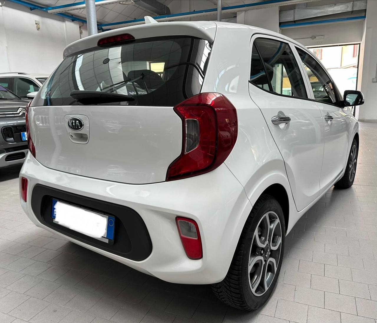 Kia Picanto 1.0 12V 5 porte X Line