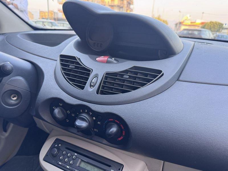 Renault Twingo 1.2 Dynamique 60cv