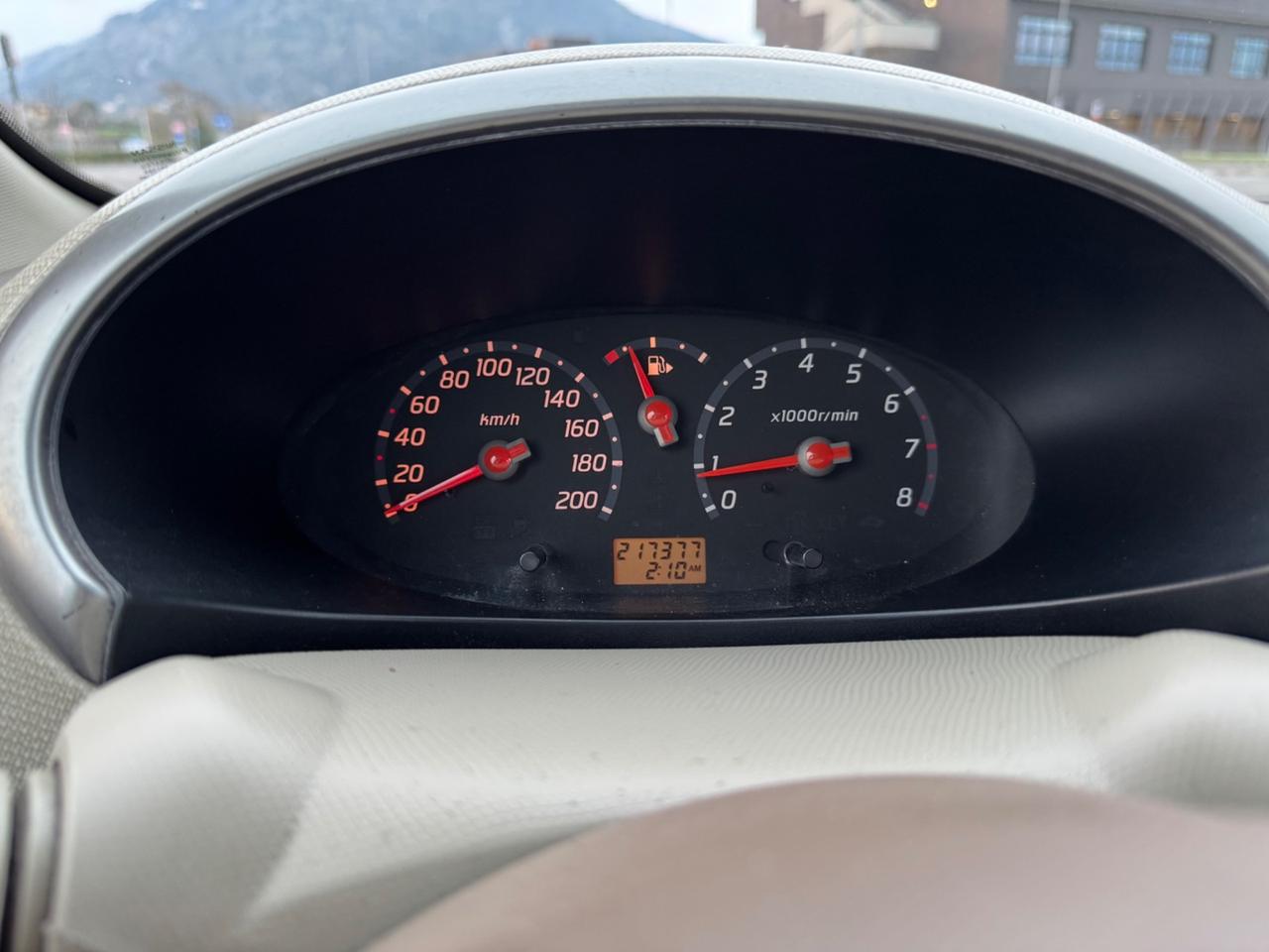 Nissan Micra 1.0 16V 5 porte Visia