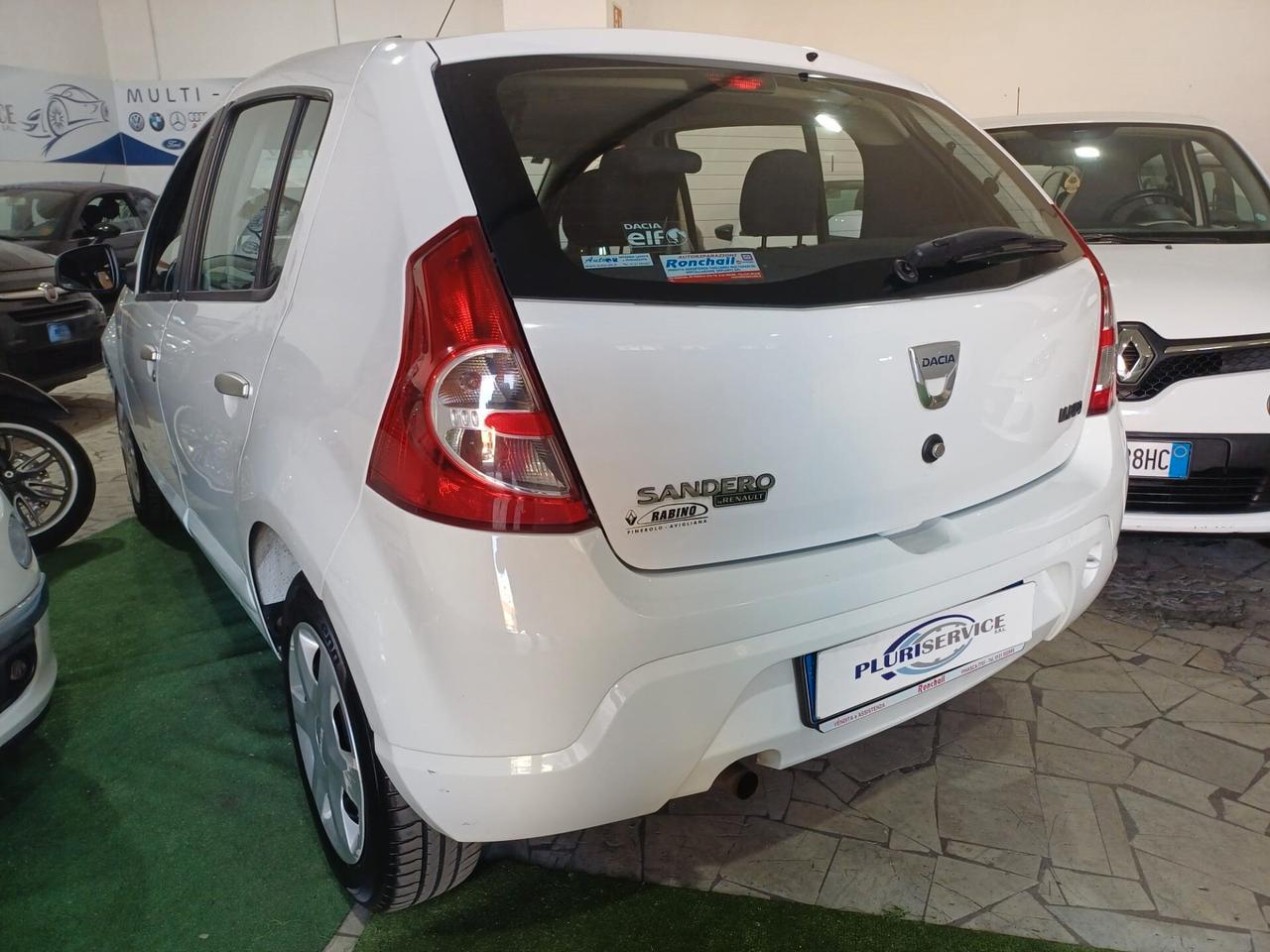 Dacia Sandero GPL DI SERIE Laureate - 2010