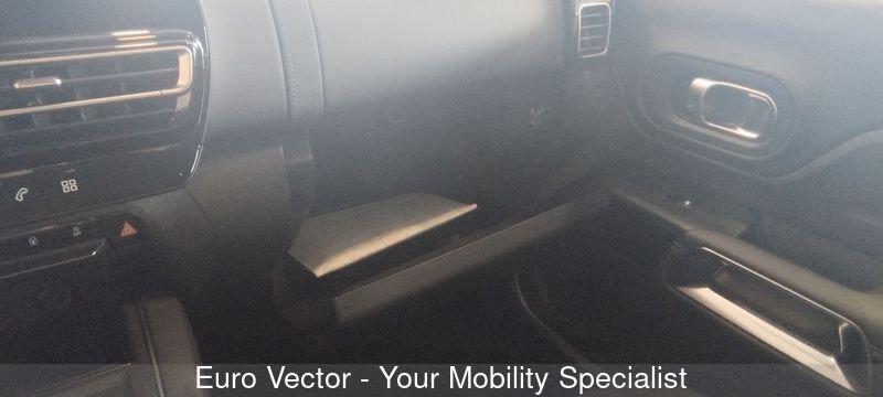 Citroën C5 Aircross Hybrid 136 Plus e-DCS6