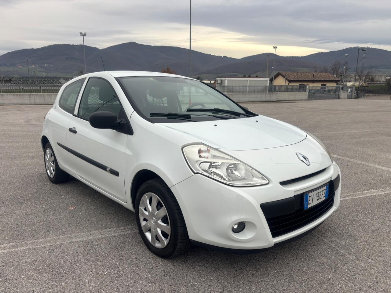 Renault Clio 1.5 dCi 8V 75CV 5 porte Van