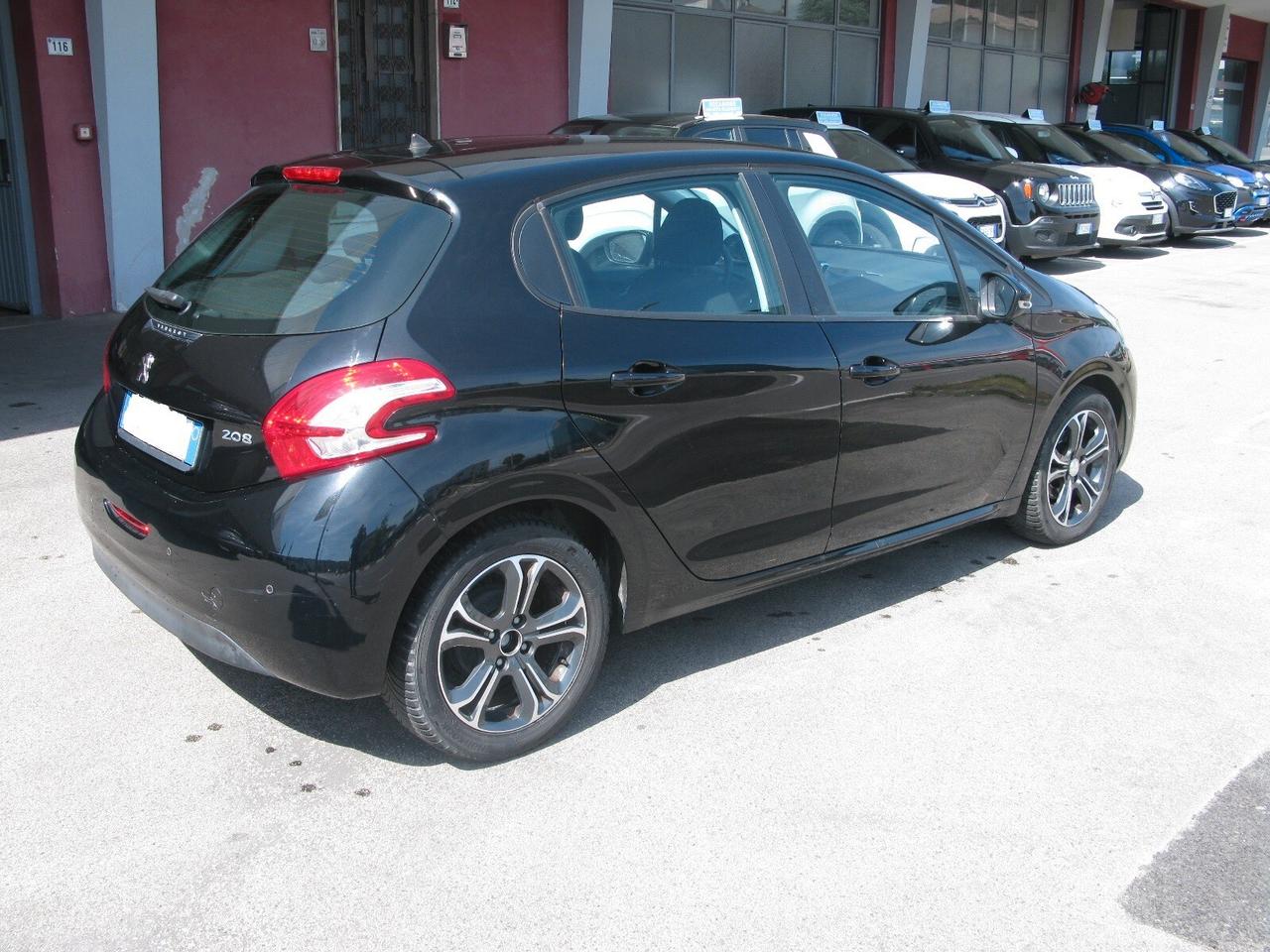 Peugeot 208 1.4 HDi 68 CV 5 porte Active