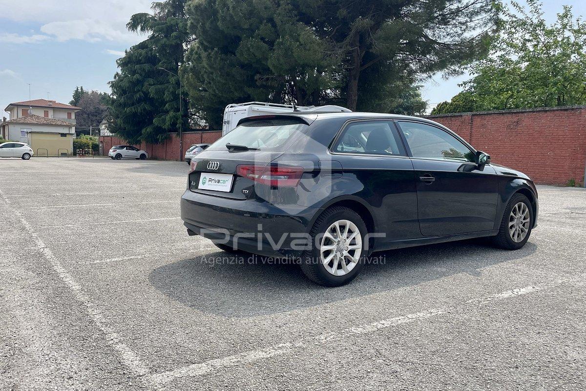 AUDI A3 1.6 TDI Attraction