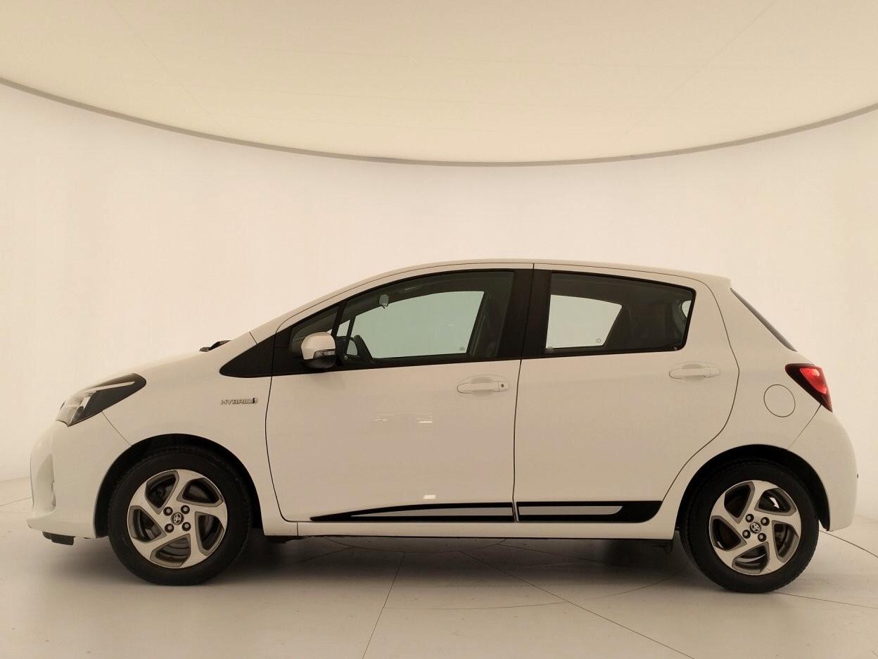 Toyota Yaris 1.5 Hybrid - NEOPATENTATI