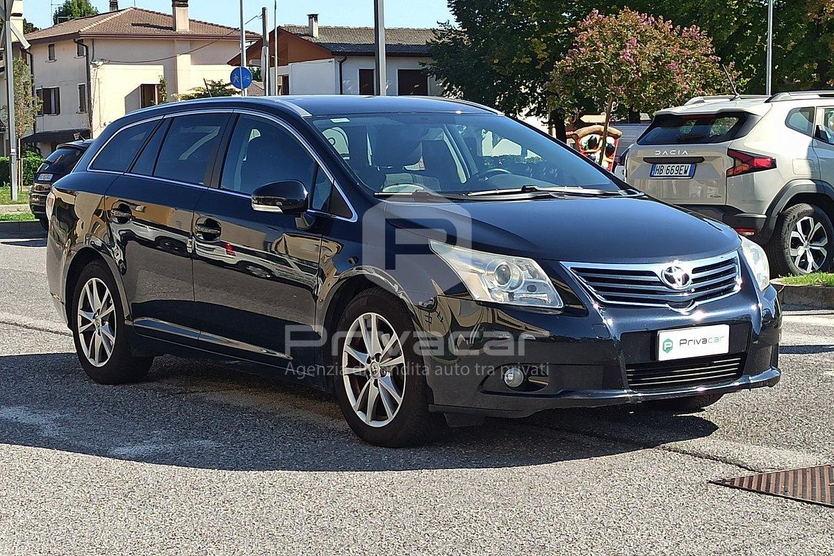 TOYOTA Avensis 2.0 D-4D Wagon Sol