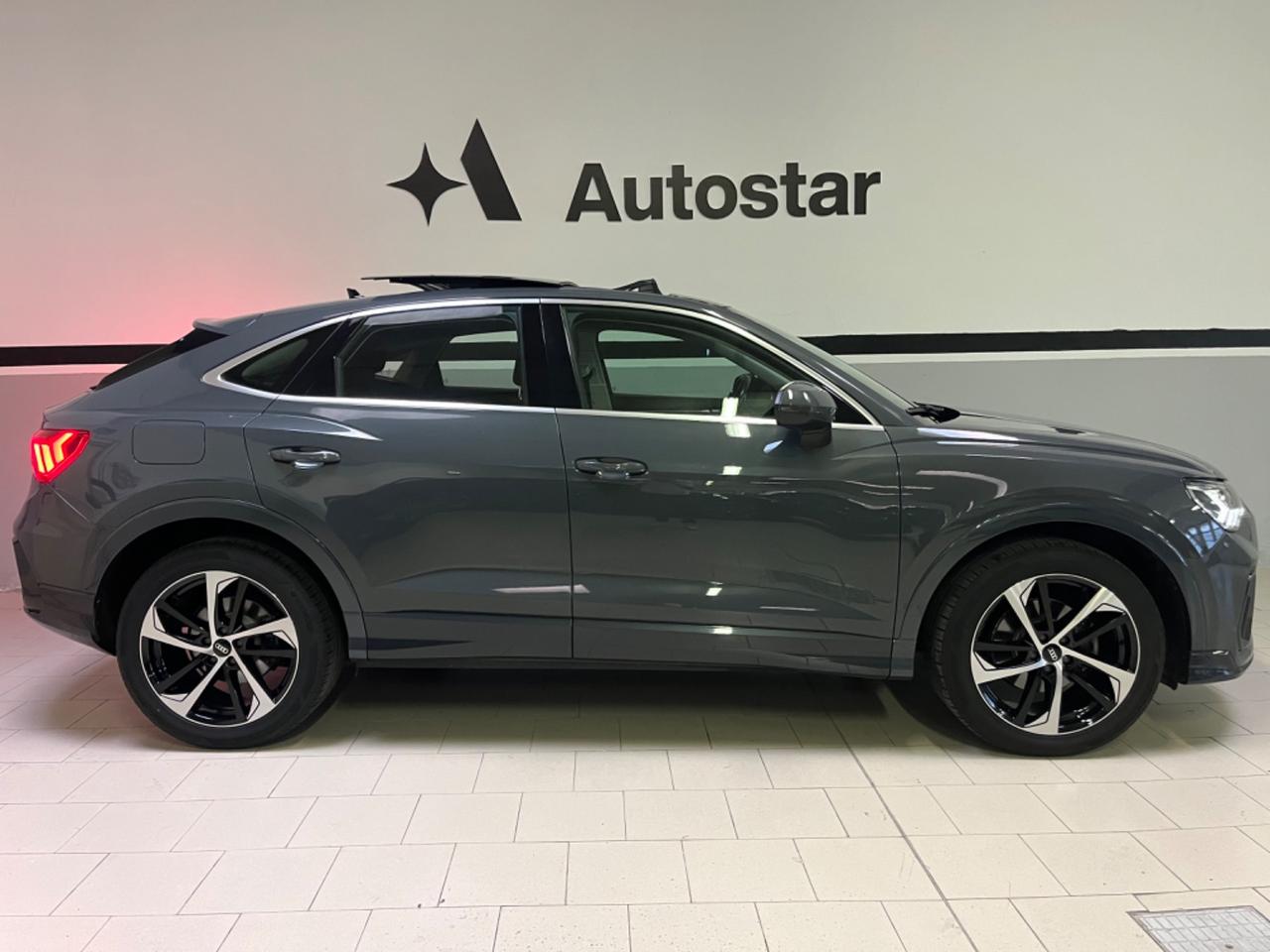 Audi Q3 SPB 35 TDI S tronic 2023 *tetto apribile
